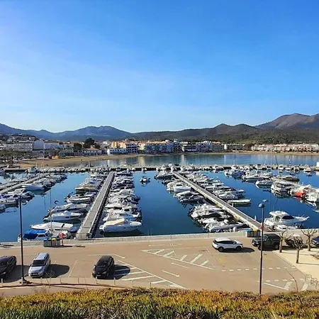 Atico Con Gran Terraza En Grifeu, Cerca De La Playa, Ideal Parejas, - Es-170-90 Apartment